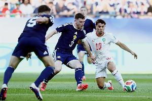 迪亚斯代表摩洛哥参加12场非洲杯和世界杯，贡献5进球4助攻