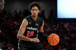 快船在第36顺位挑选了高大的前锋巴巴·米勒参加NBA选秀
