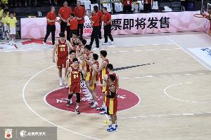 媒体人：中国男足无缘世界杯，中国男篮还能进军世界杯吗？
