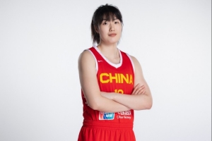 罗欣棫表示：个人体能显著提升，身体变得更加强壮，女篮训练氛围极佳