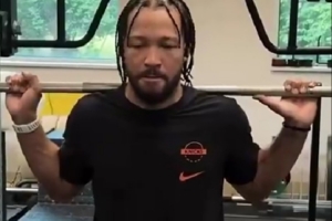 FMVP备战!布伦森社交媒体分享力量训练片段:每一步都值得
