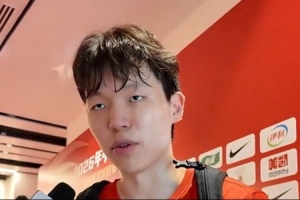 杨瀚森幽默言：焦泊乔以大压小，以最佳状态备战比赛
