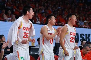 若中国击败日本且韩国战胜中国台北，中国男篮将晋级世预赛下一阶段。