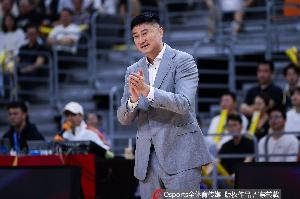 苏群透露：杜锋将不再执掌广东男篮教鞭，球队或聘外籍教练