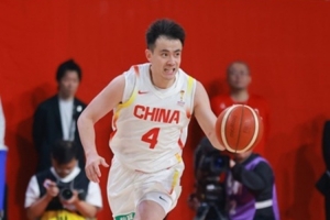 赵继伟：尽管已尽力防范霍金森，但确实难以阻拦