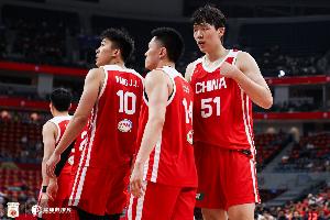 王俊杰与杨瀚森均被召回，中国男篮主场惨败原因成谜
